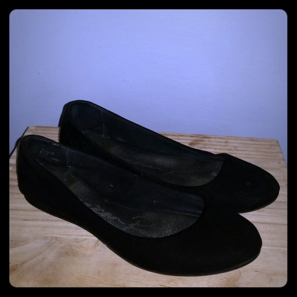 Black suede flats